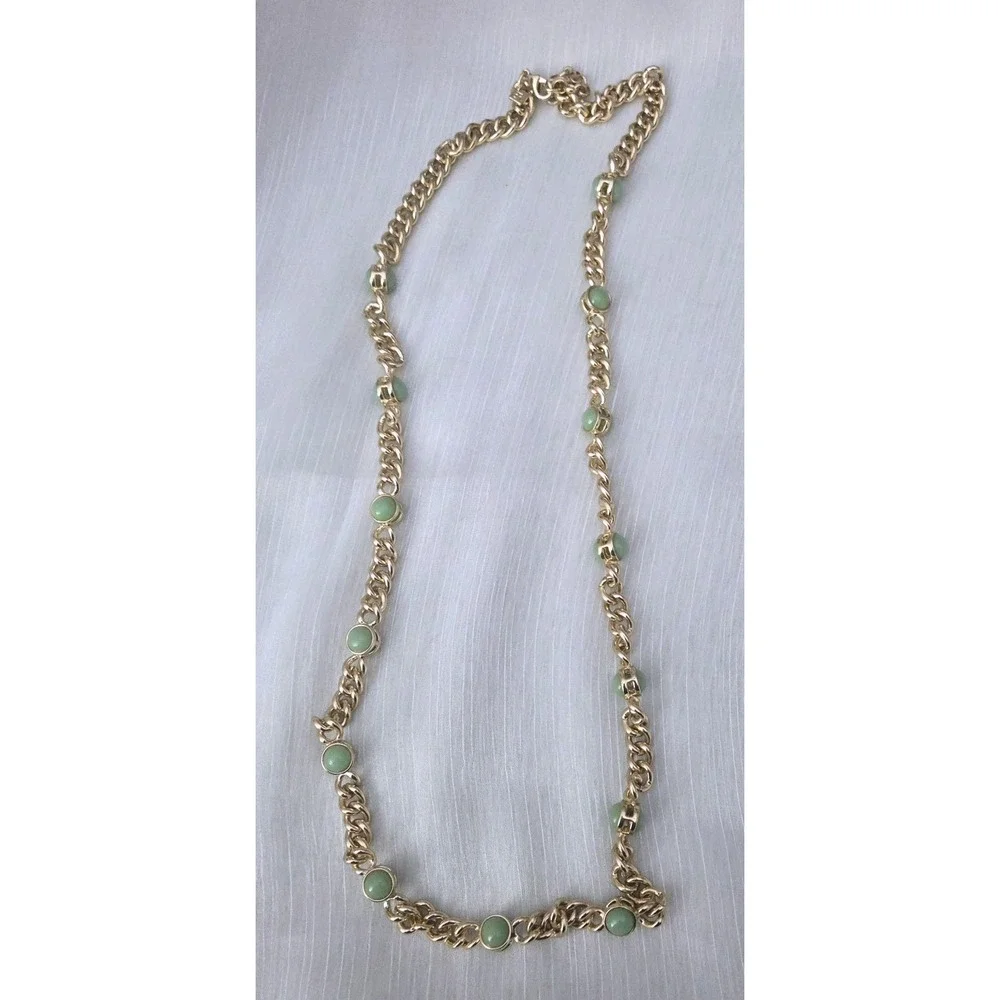 Banana Republic Sage Mint Green Beaded‎ Faux Jade Beads Necklace Gold Tone 35